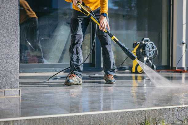 Professional Pressure Washing Services in Tremont, IL